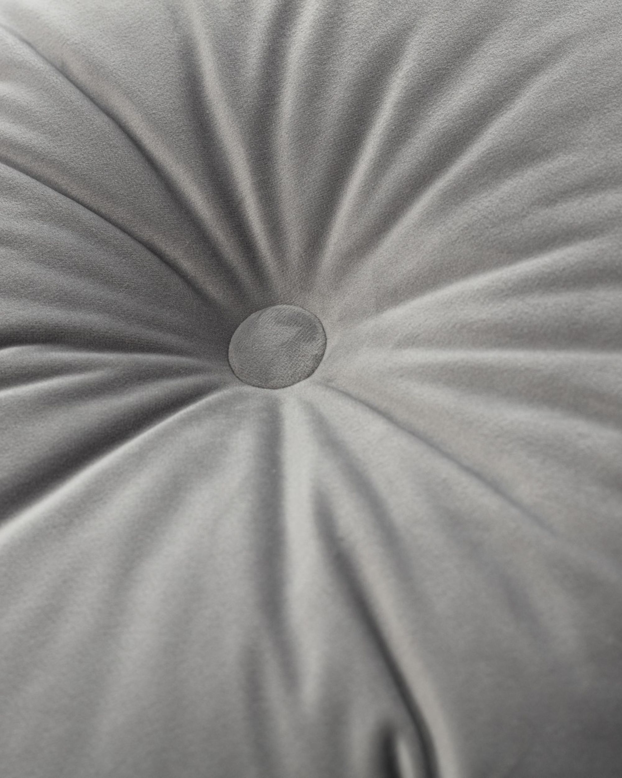 Coussin Candy Dot couleur gris tissu brillant, velours (hover)