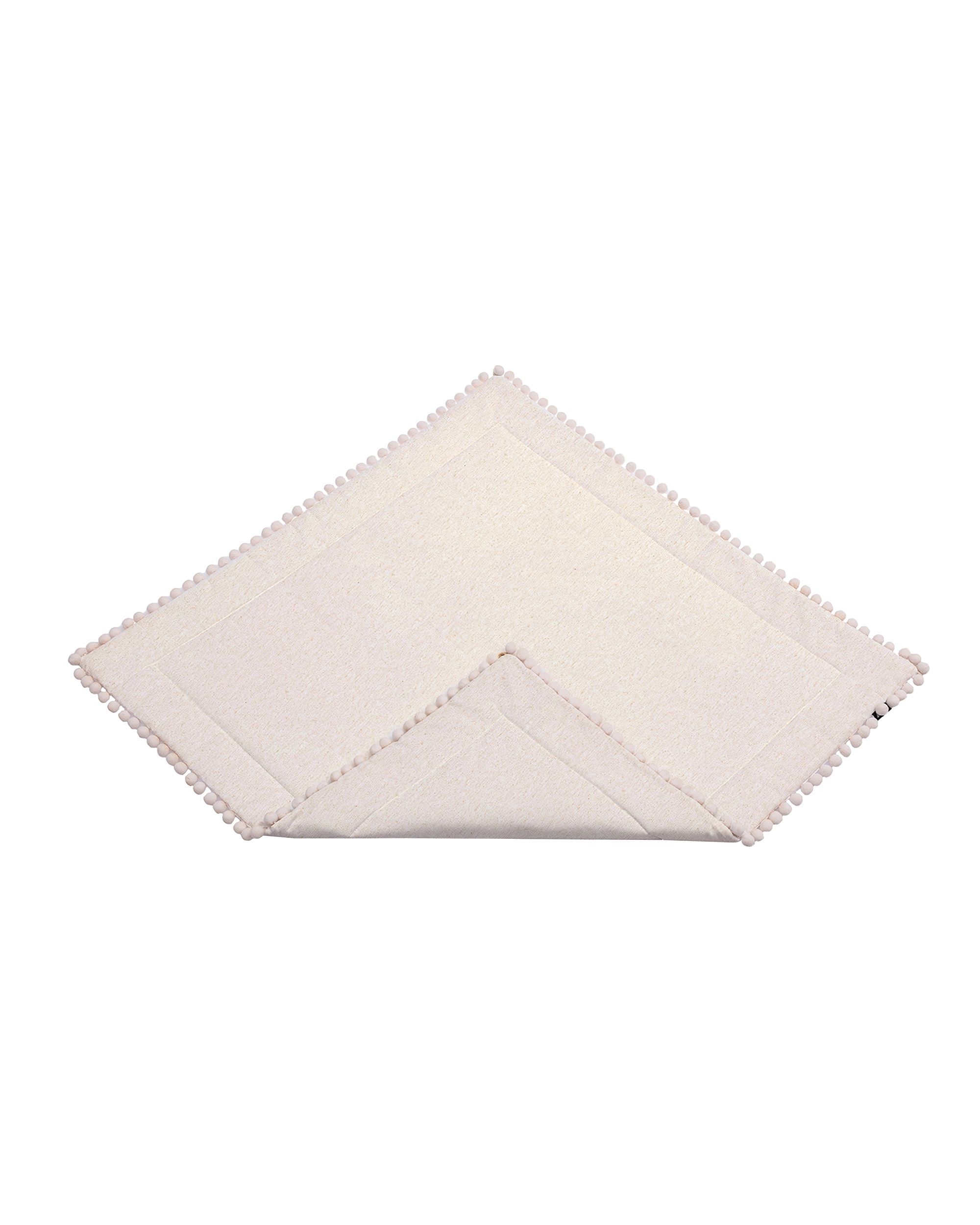 Tapis pour tipi avec pompons 110x110 cm couleur beige