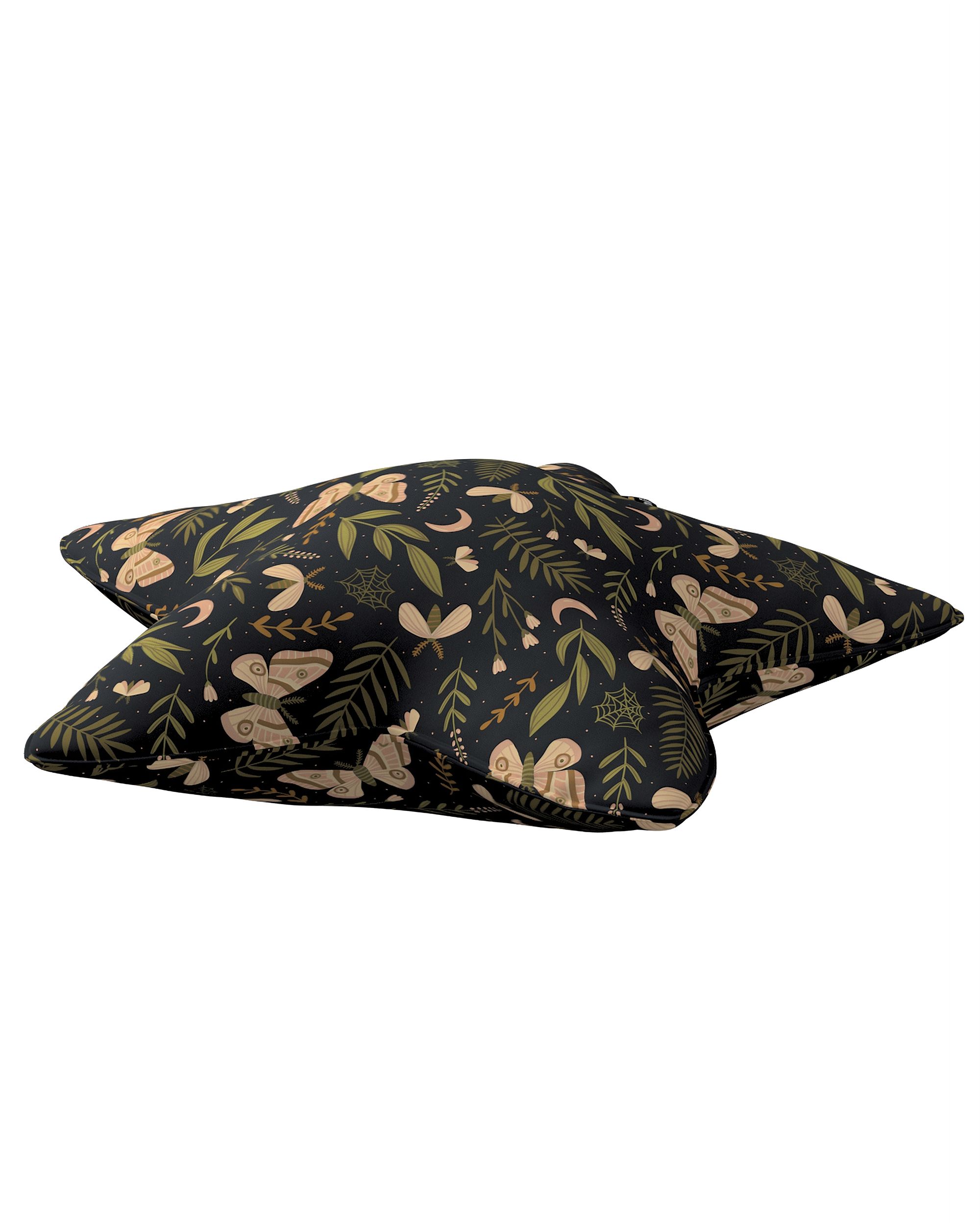 Coussin Lucky Star couleur noir tissu à motifs (hover)
