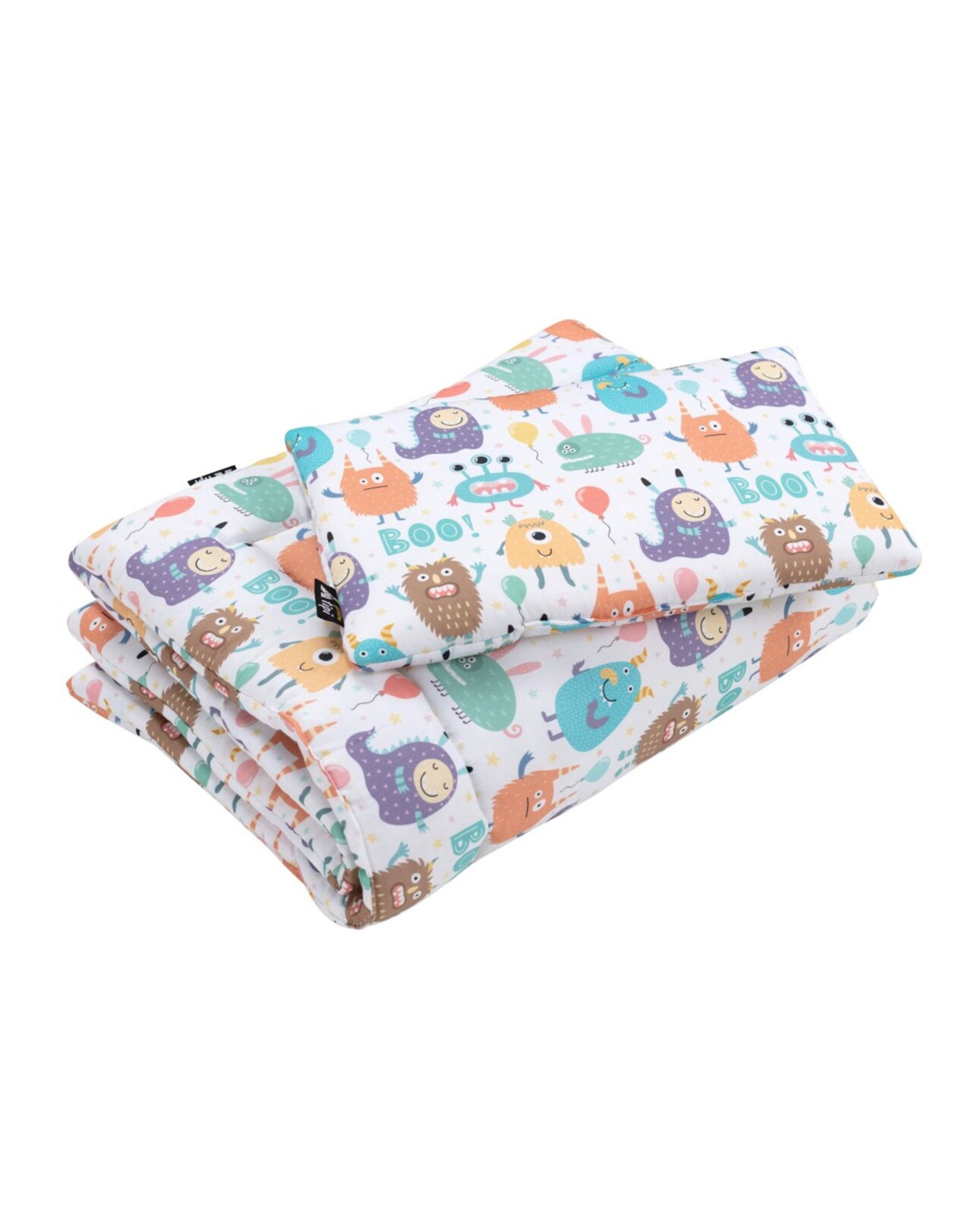 Housse + couette et taie + oreiller pour lit bébé couleur blanc tissu à motifs
