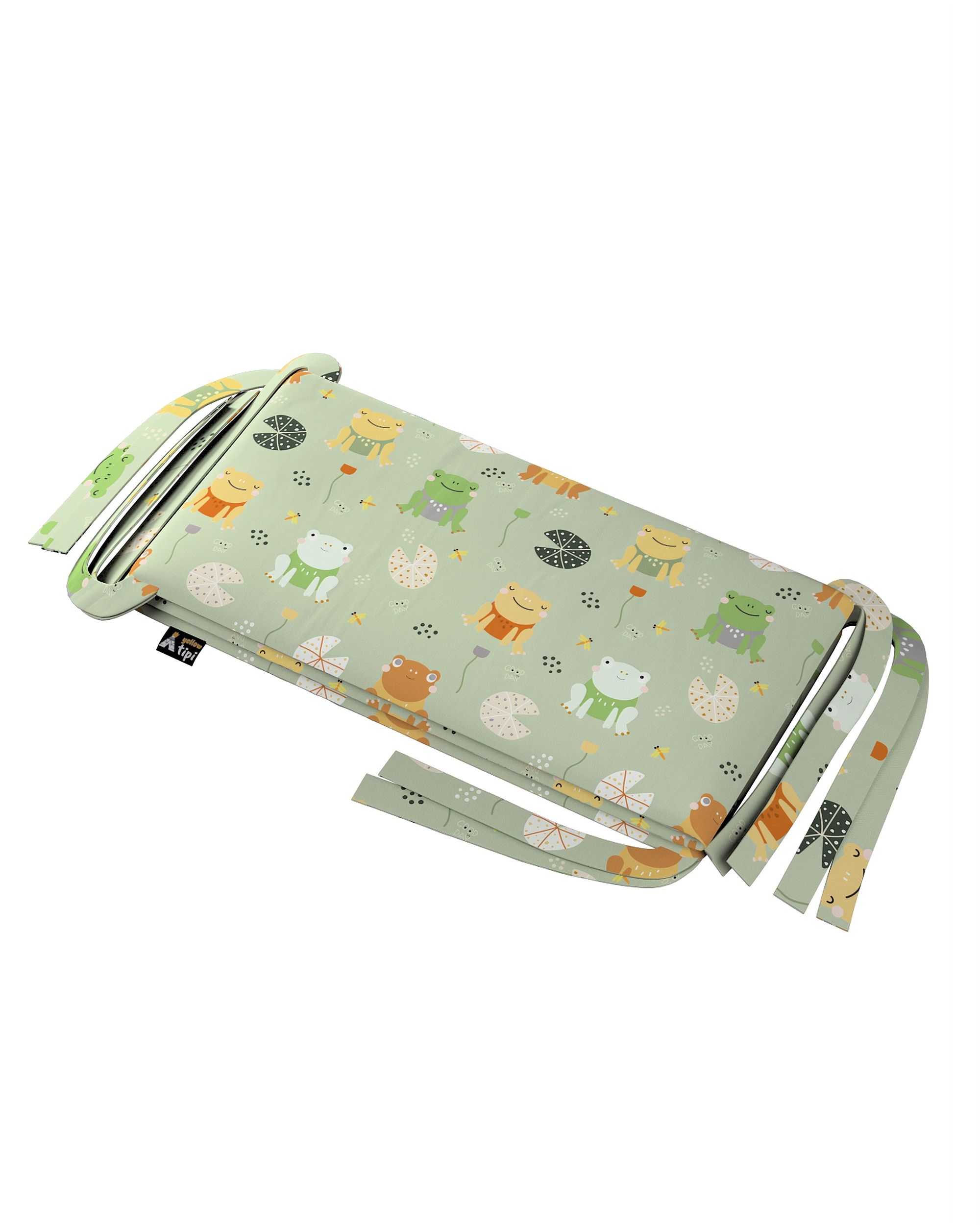 Tour de lit bébé couleur vert tissu à motifs