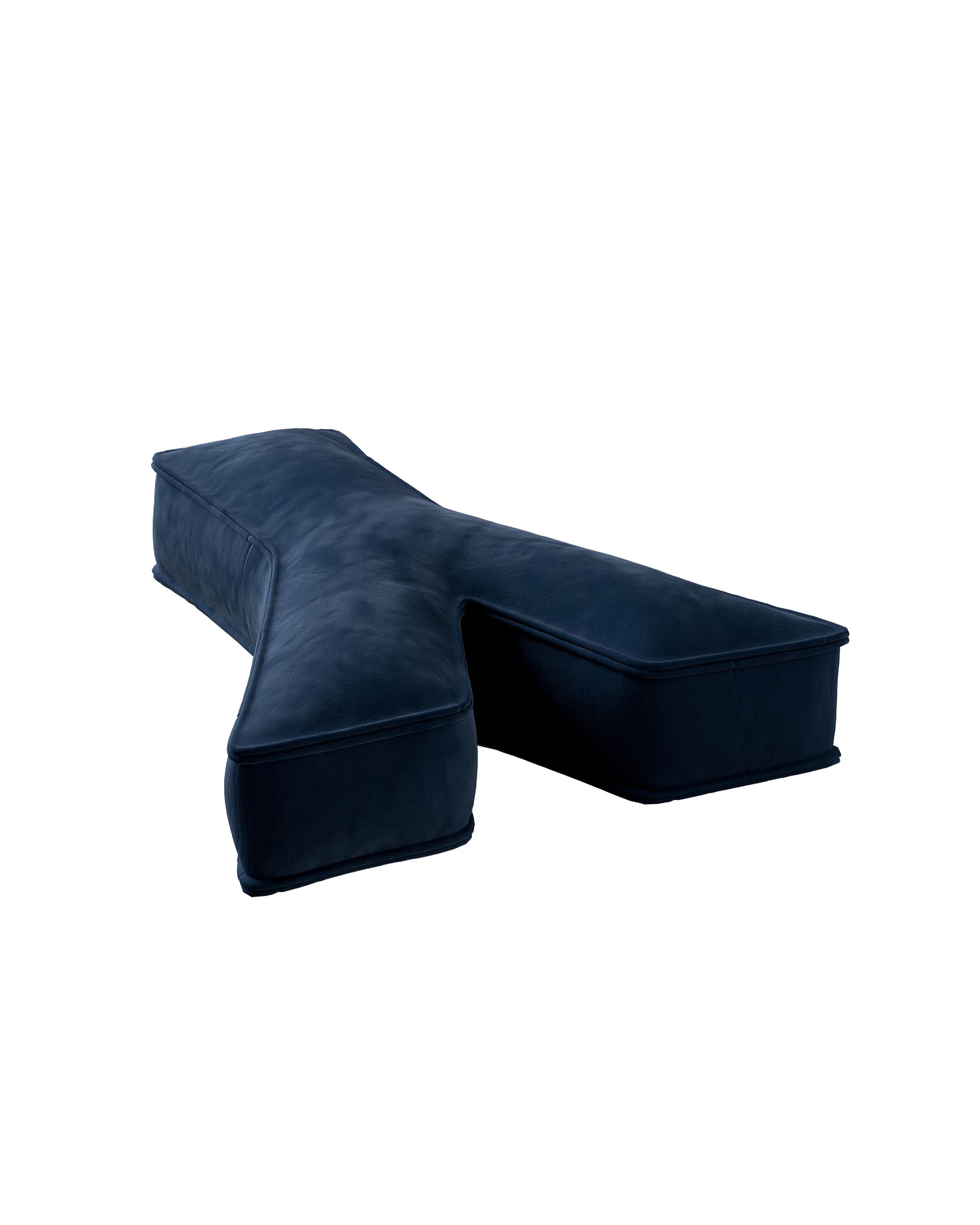 Coussins lettre Y couleur bleu marine tissu brillant, velours (hover)