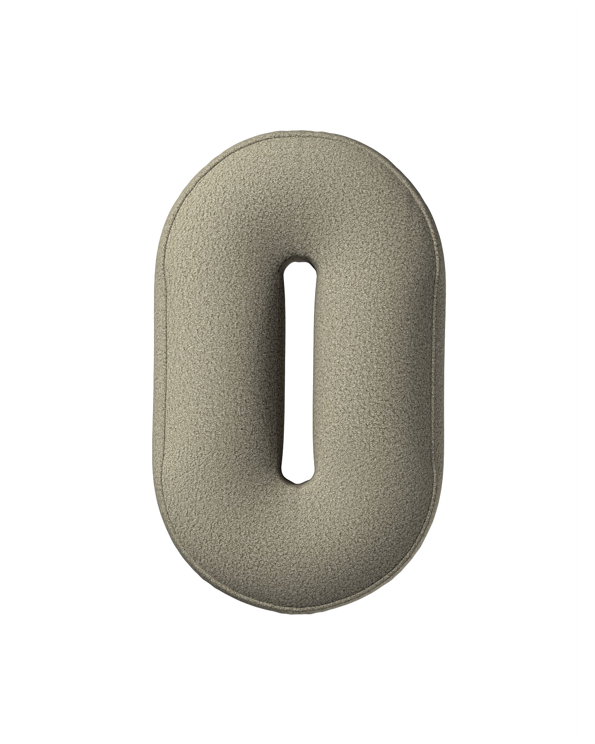 Coussin en forme du chiffre 0 couleur beige tissu tresse