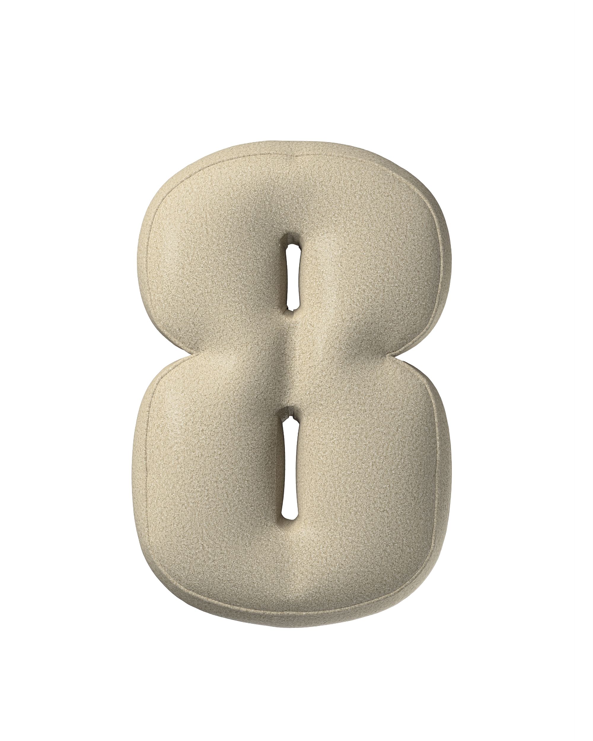Number 8-shaped pillow couleur beige tissu tresse