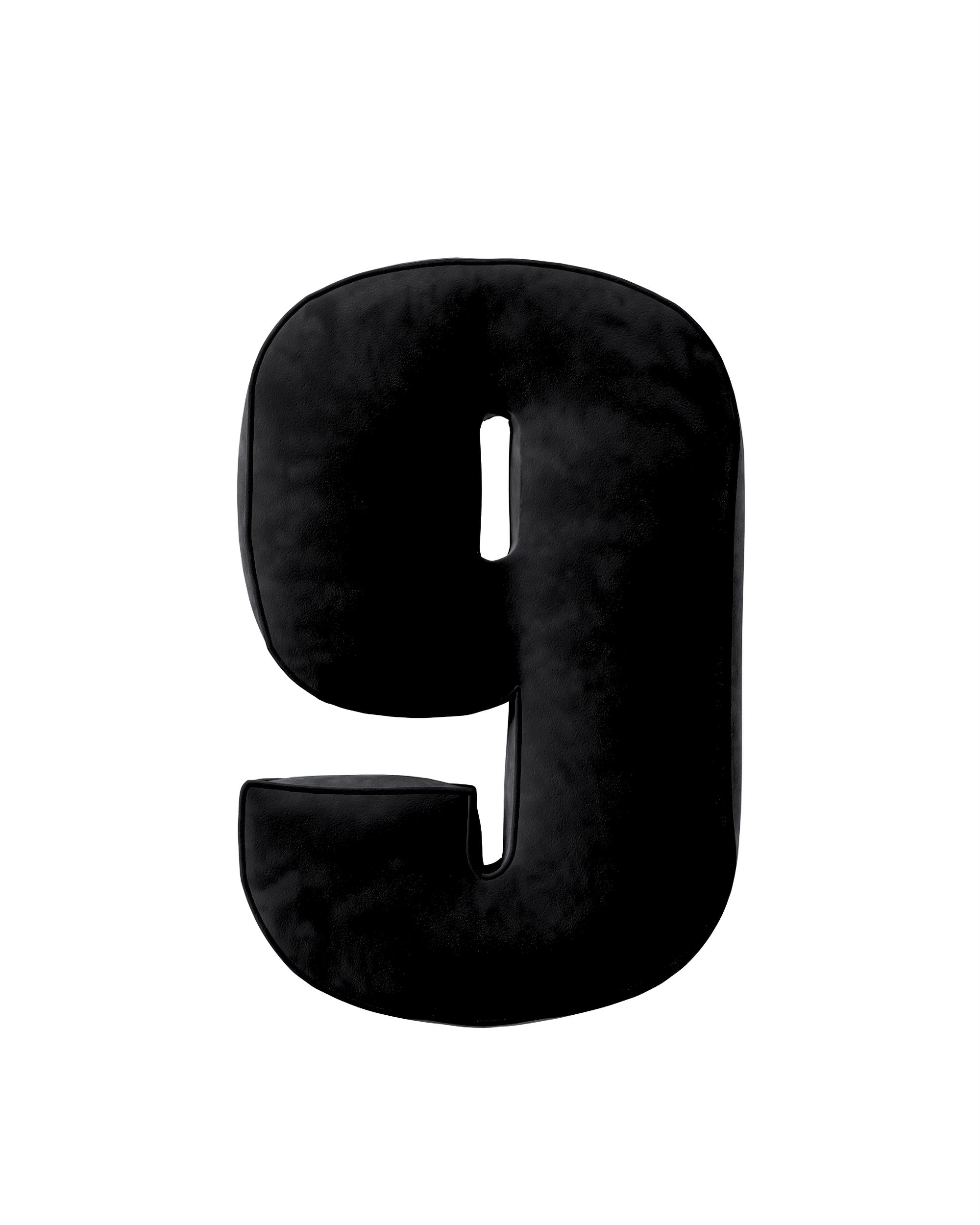 Coussin en forme du chiffre 9 couleur noir tissu brillant, velours