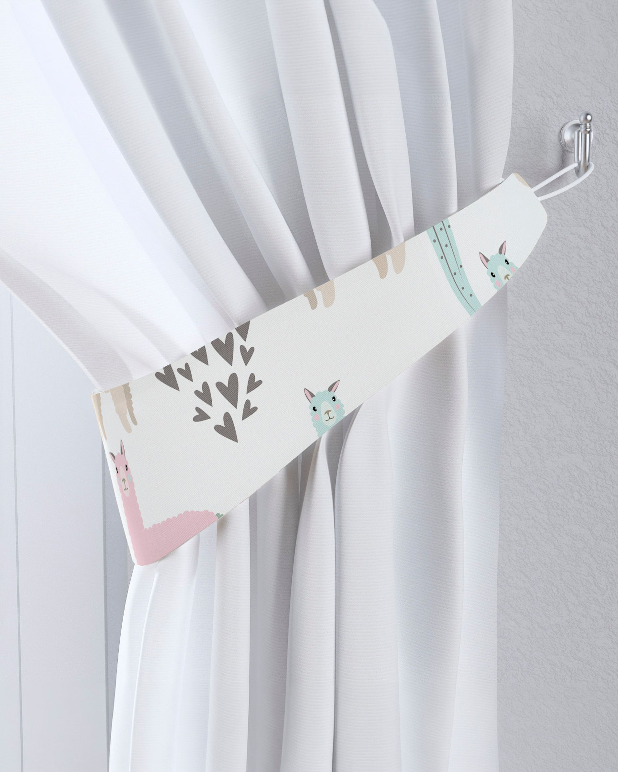 Jarretière aux rideaux couleur vert tissu à motifs