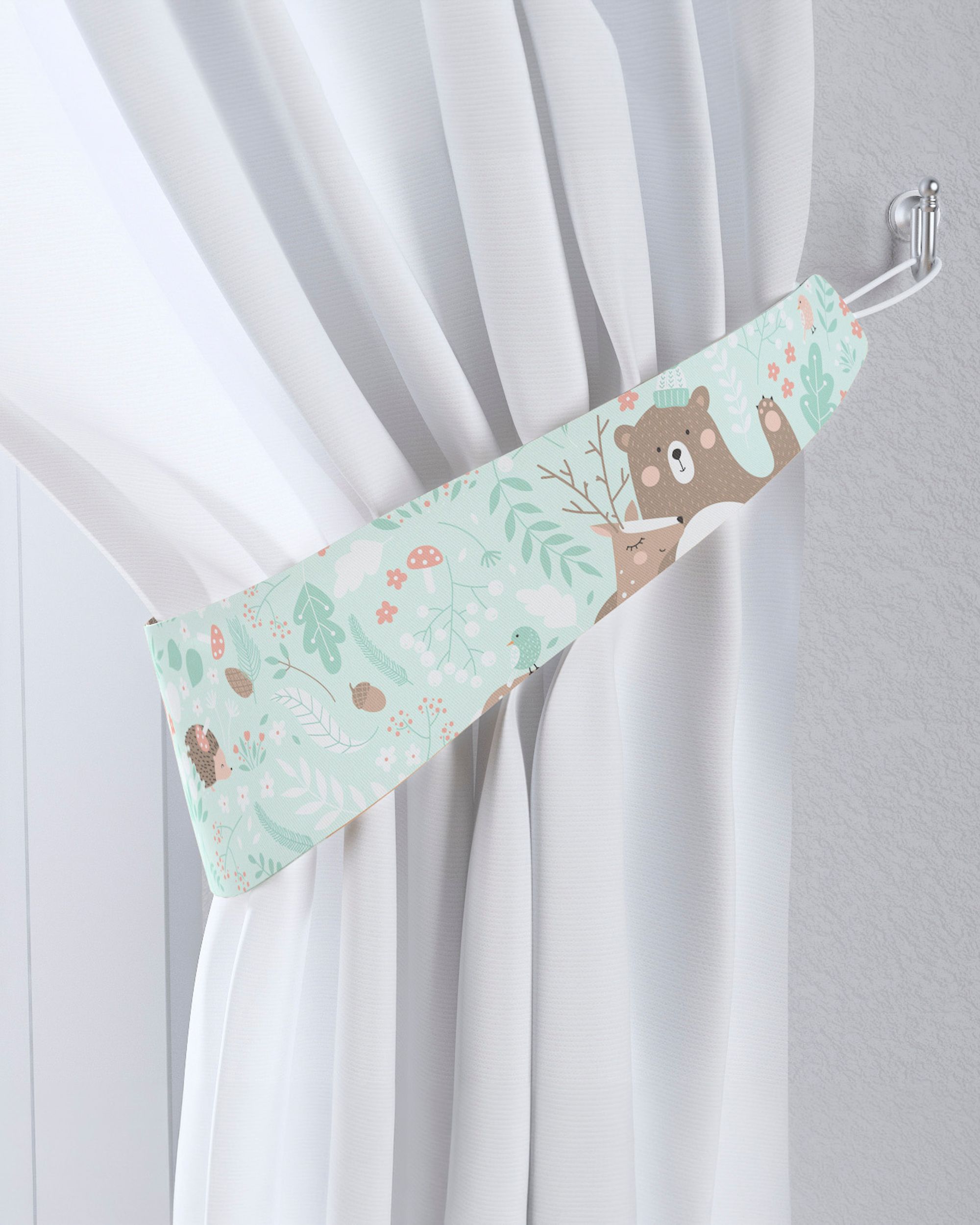 Jarretière aux rideaux couleur vert tissu à motifs