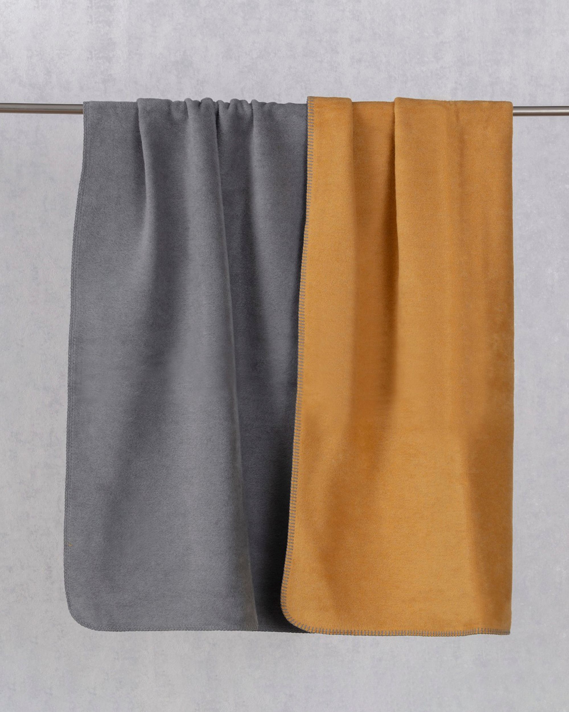 Couverture Cotton Cloud 150x200cm  Mustard&Grey (hover)