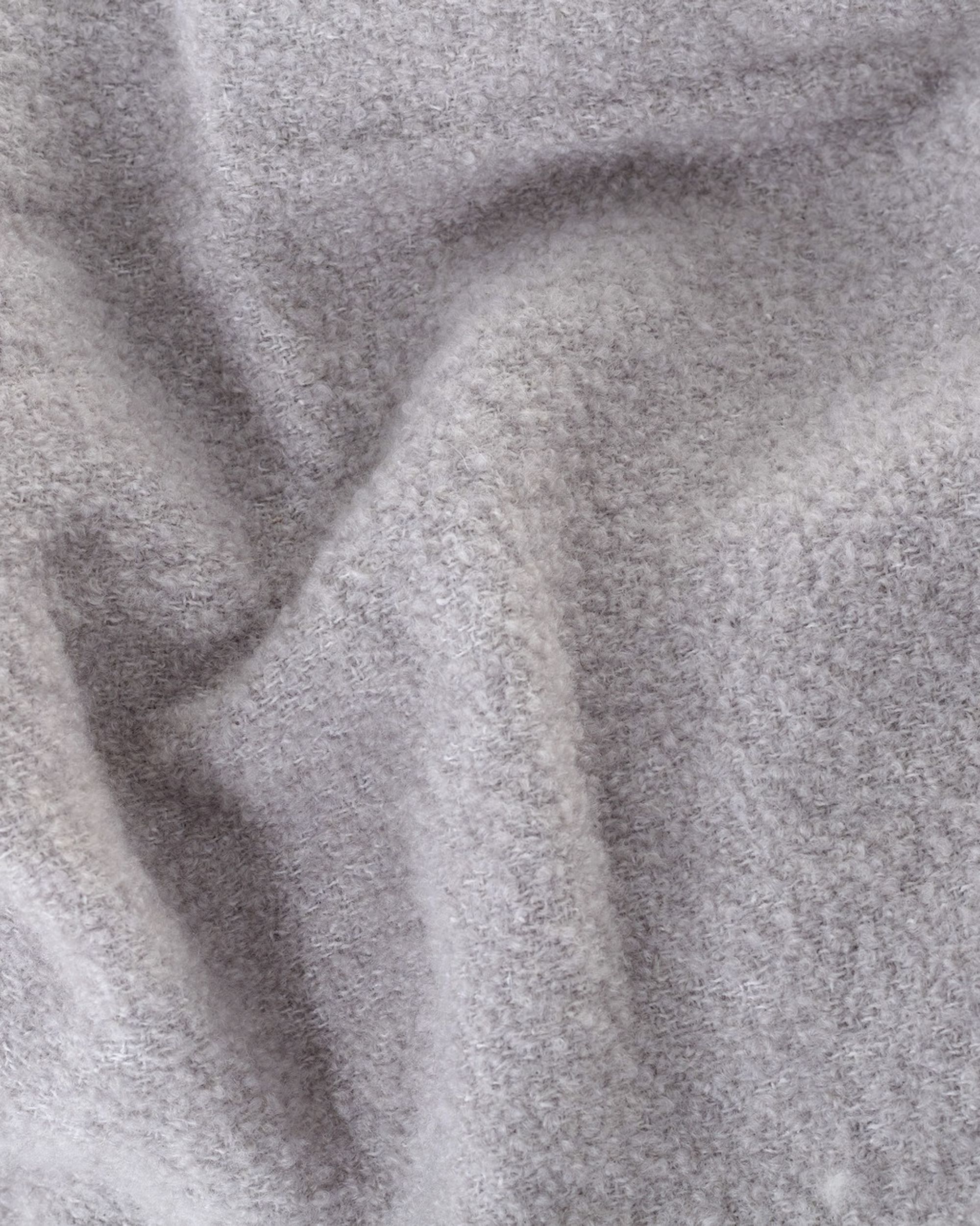 Plaid Boucle 140x200cm gris clair (hover)