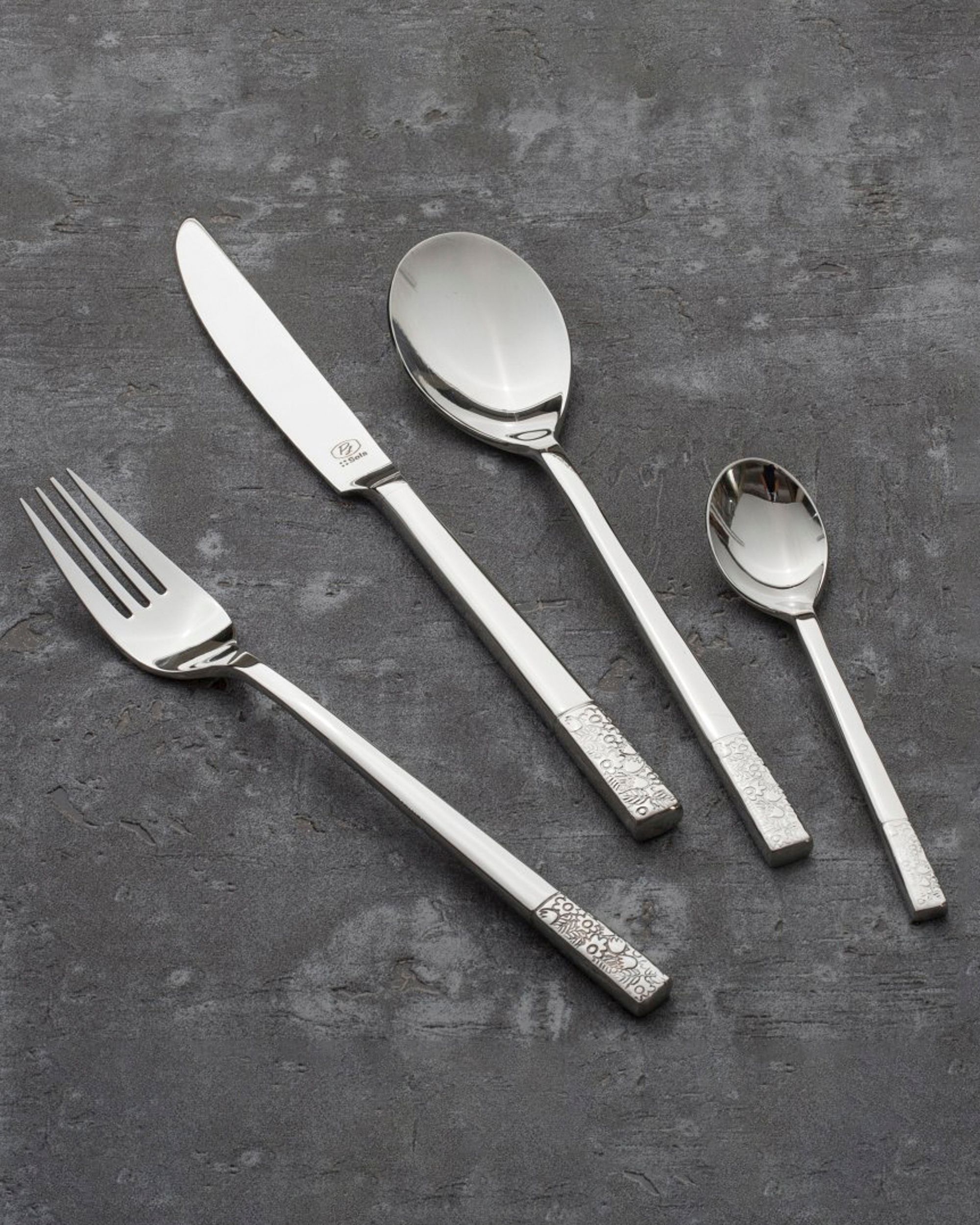 Ménagère Fiori Platinum 24 pièces pour 6 personnes
