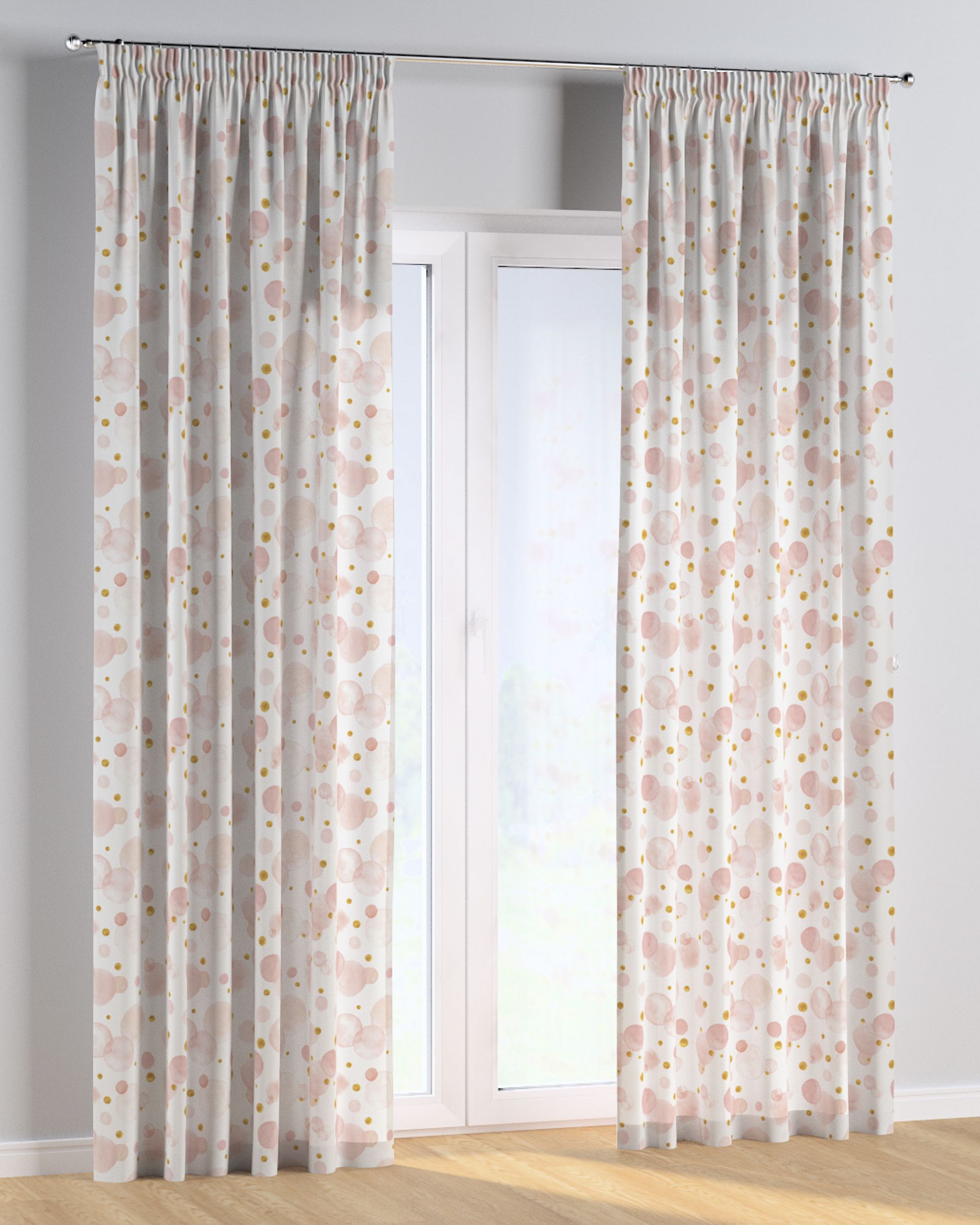 Rideau sur un ruban fronceur 1 pièce couleur rose tissu à motifs