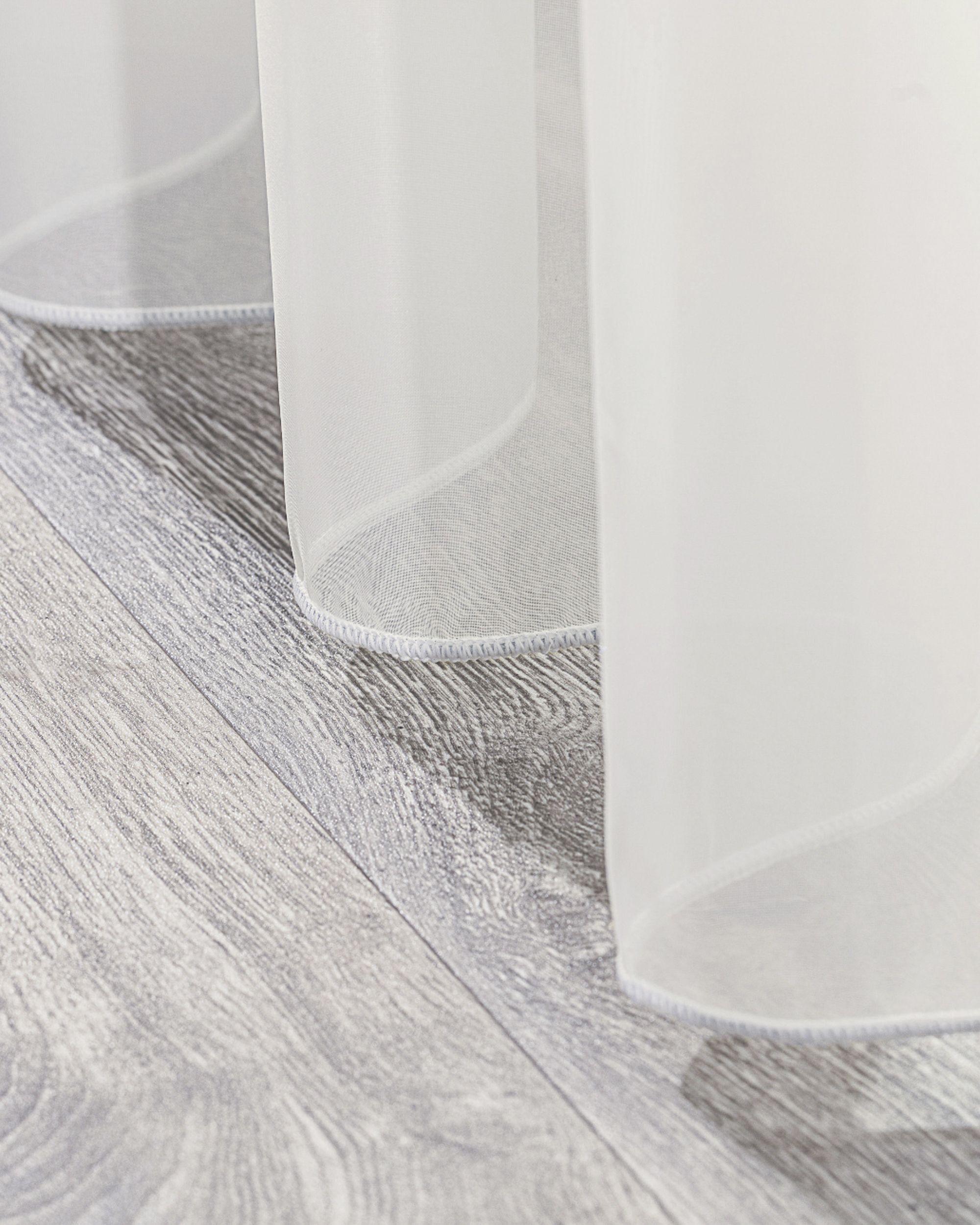 Rideaux en voile sur le ruban fronceur couleur crème tissu semi-transparent, tresse (hover)
