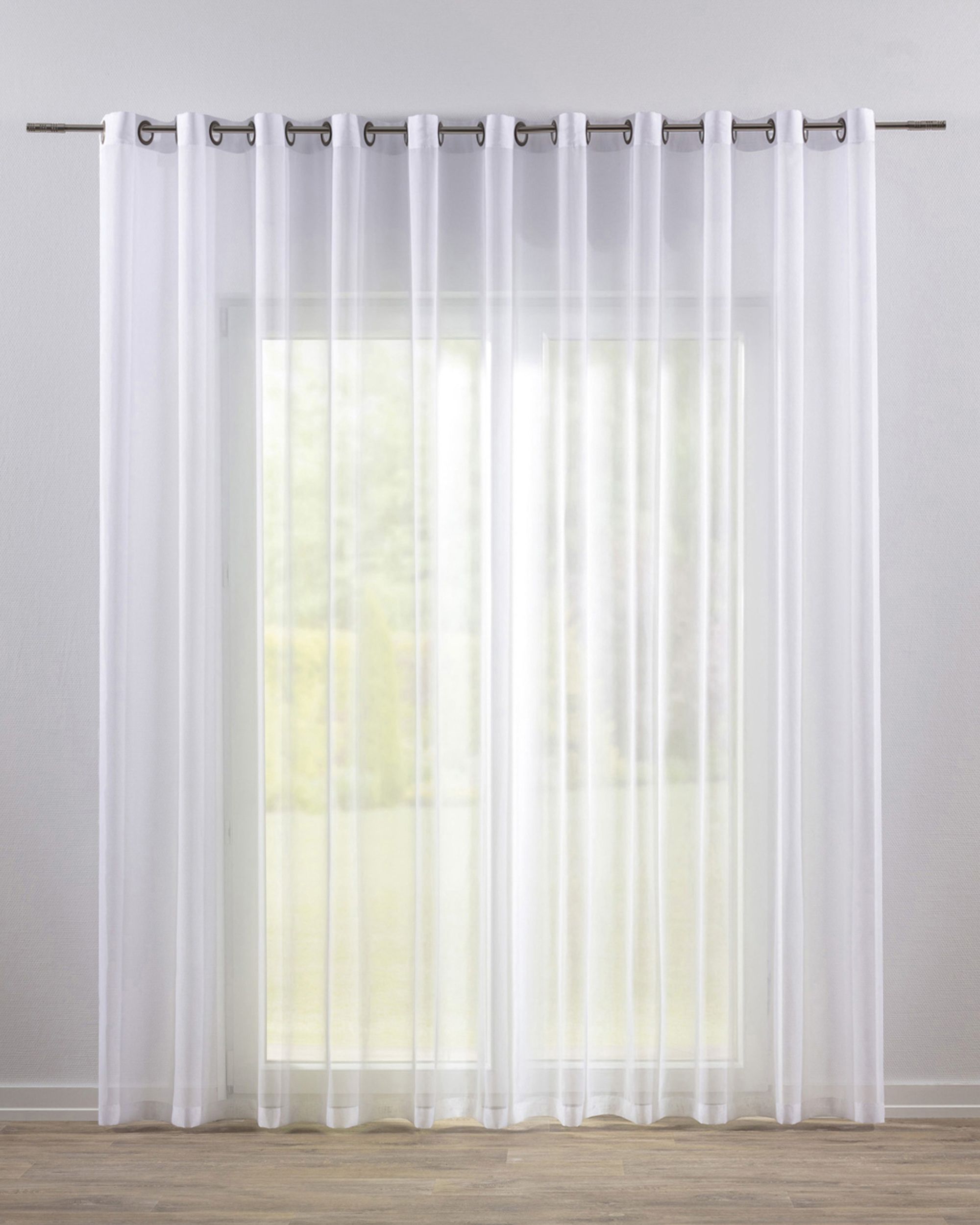 Rideaux en voile à œillets couleur blanc tissu semi-transparent, brillant